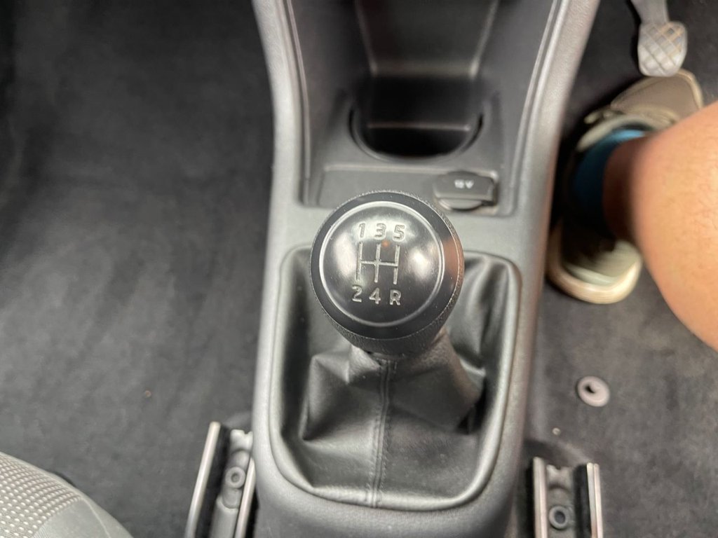 Used Volkswagen up! 2013 for sale - 76003394: Photo 9