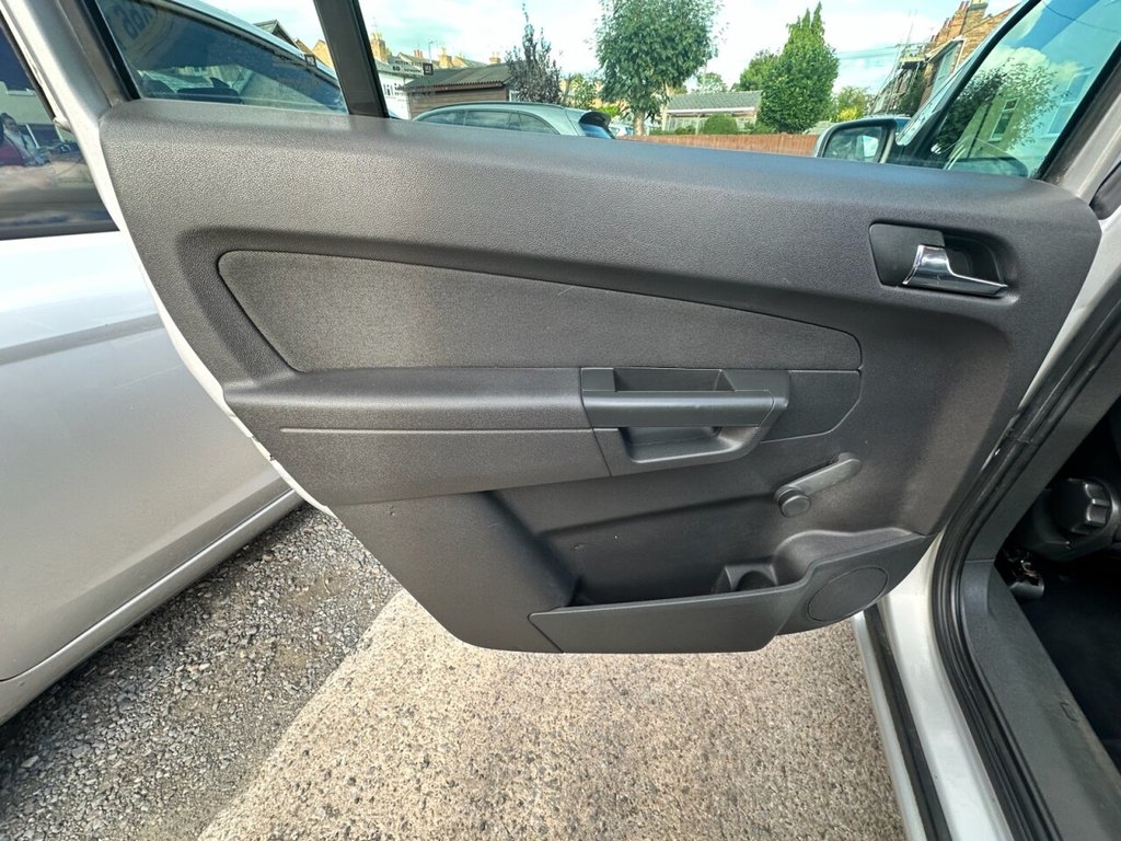 Used Vauxhall Zafira 2012 for sale - 76048594: Photo 15