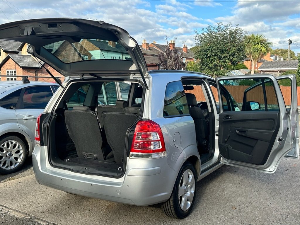 Used Vauxhall Zafira 2012 for sale - 76048594: Photo 3