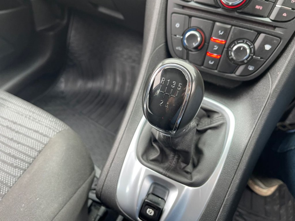 Used Vauxhall Meriva 2015 for sale - 76274035: Photo 10