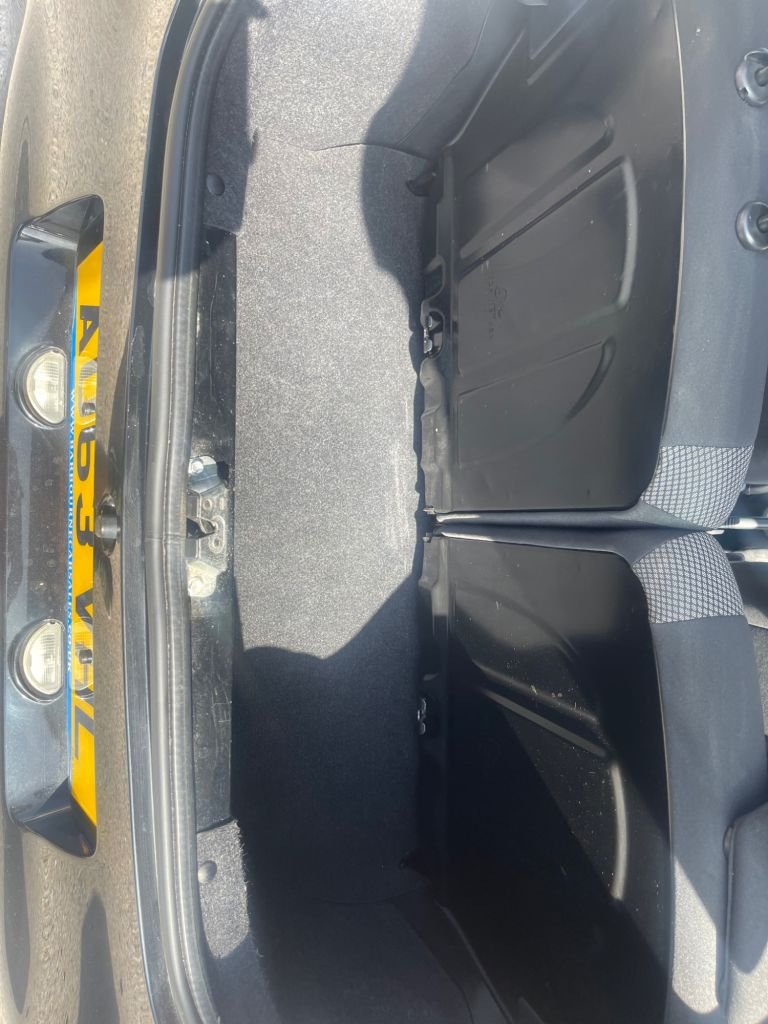 Vehicle 28