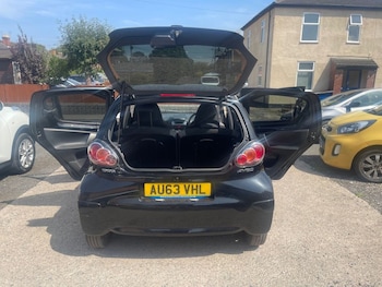 Used Toyota AYGO 2013 for sale - 75306586: Photo