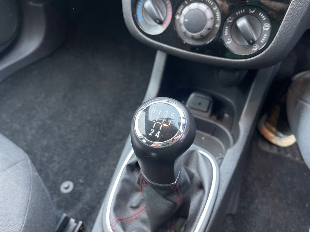 Used Vauxhall Corsa 2013 for sale - 77275723: Photo 8