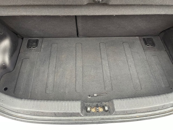 Used Hyundai i10 2012 for sale - 76162800: Photo 26