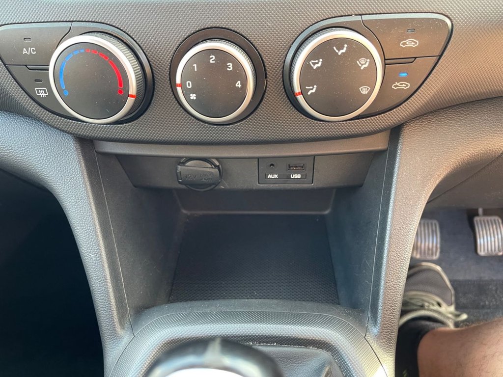 Used Hyundai i10 2018 for sale - 76286074: Photo 11