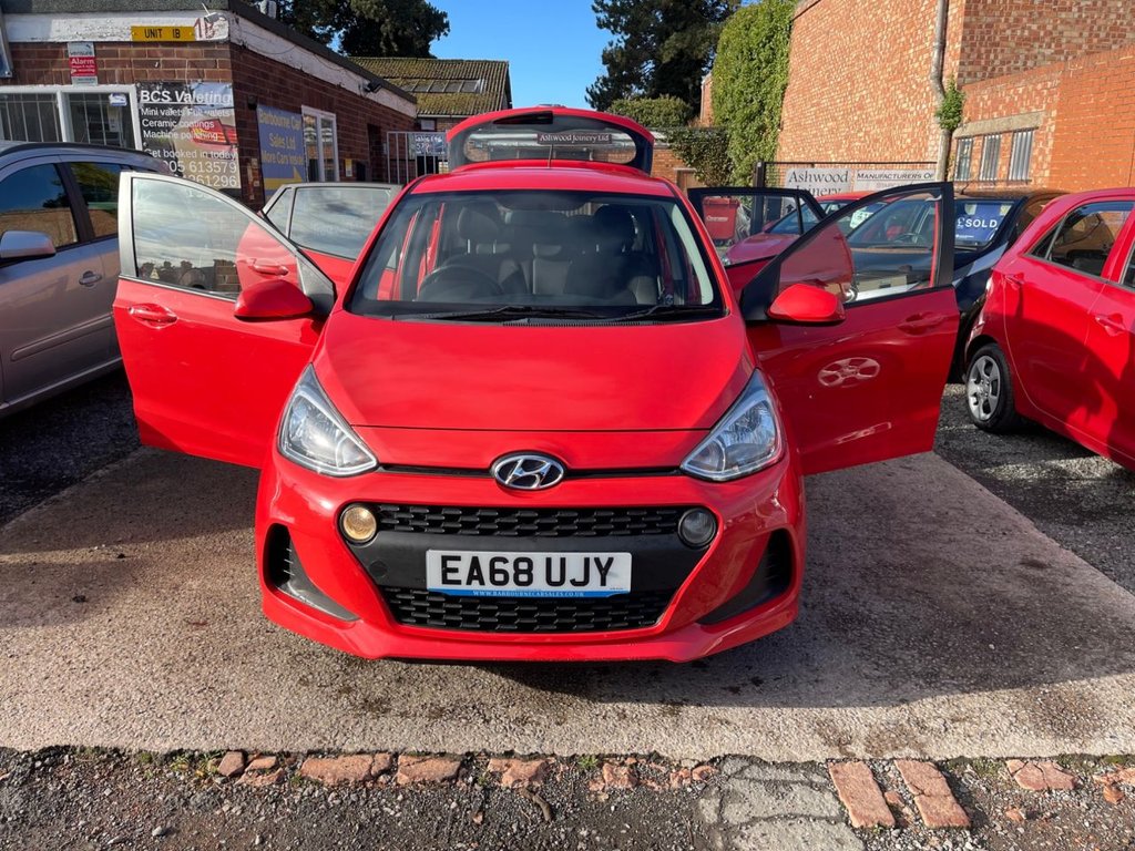 Used Hyundai i10 2018 for sale - 76286074: Photo 6