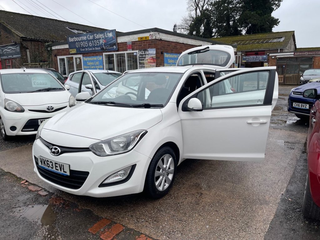 Used Hyundai i20 2013 for sale - 77693624: Photo 1