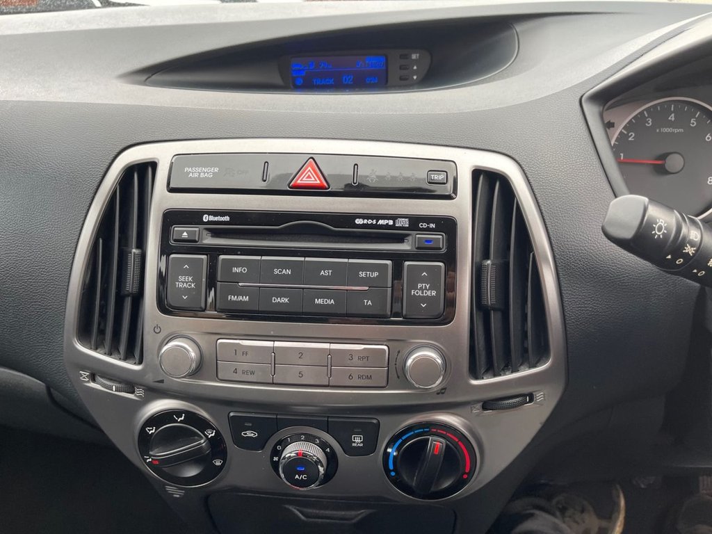 Used Hyundai i20 2013 for sale - 77693624: Photo 16