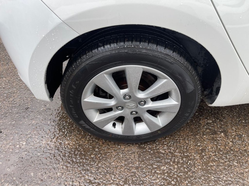 Used Hyundai i20 2013 for sale - 77693624: Photo 7