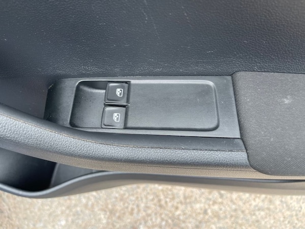 Used Skoda Fabia 2016 for sale - 76048048: Photo 25