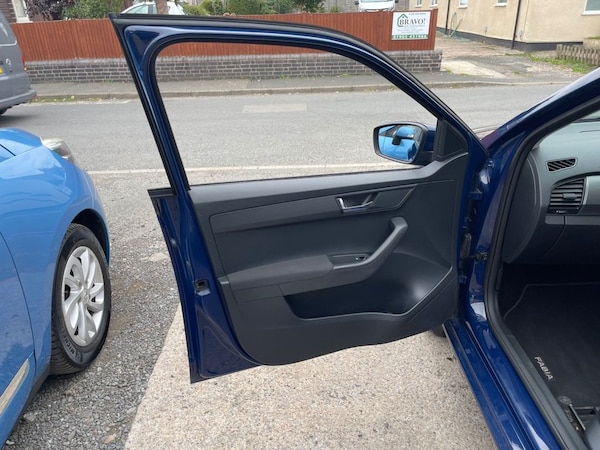 Used Skoda Fabia 2016 for sale - 76048048: Photo 32