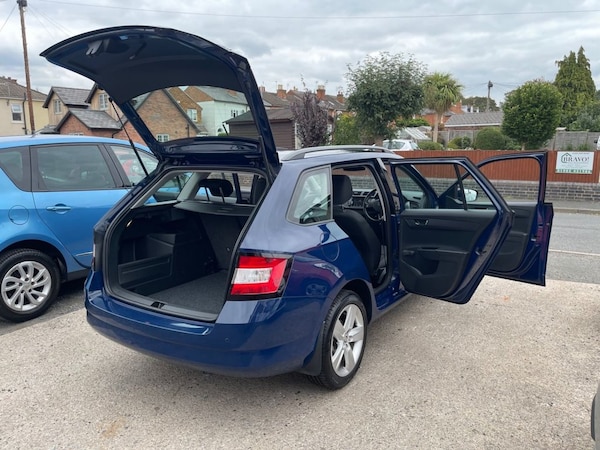 Used Skoda Fabia 2016 for sale - 76048048: Photo 4