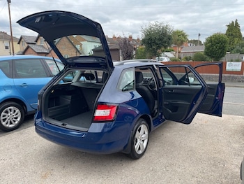 Used Skoda Fabia 2016 for sale - 76048048: Photo