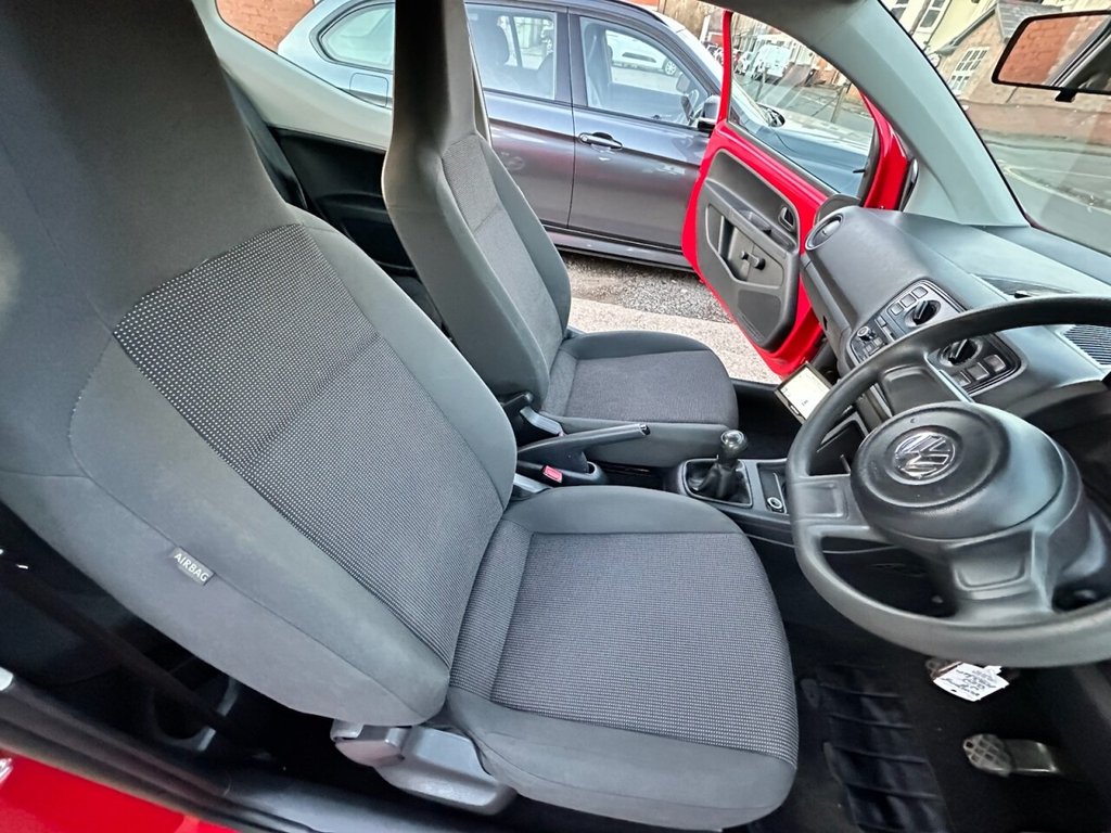 Used Volkswagen up! 2014 for sale - 76570577: Photo 10