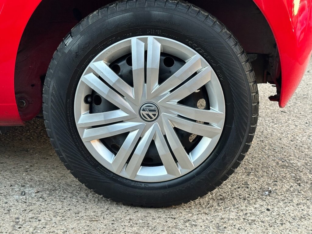 Used Volkswagen up! 2014 for sale - 76570577: Photo 28