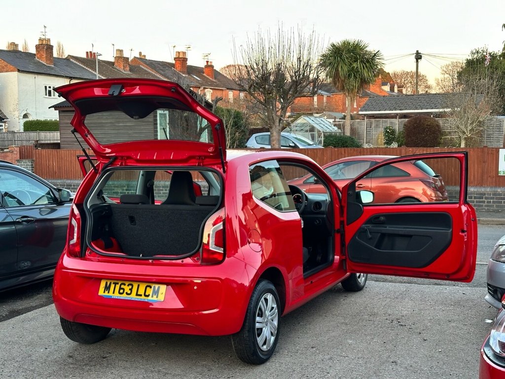 Used Volkswagen up! 2014 for sale - 76570577: Photo 6