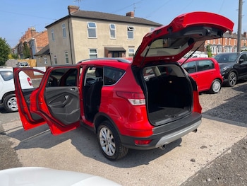 Used Ford Kuga 2015 for sale - 79196845: Photo