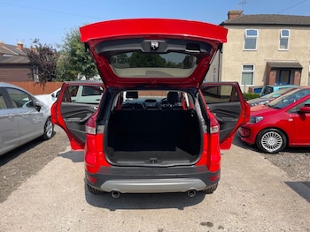 Used Ford Kuga 2015 for sale - 79196845: Photo