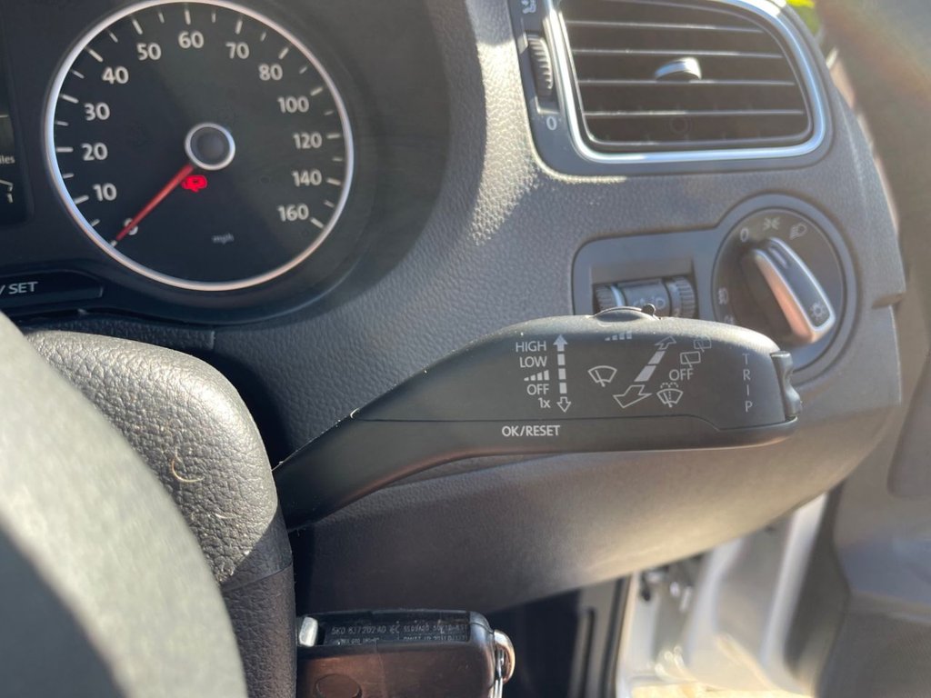 Used Volkswagen Polo 2012 for sale - 77936309: Photo 14