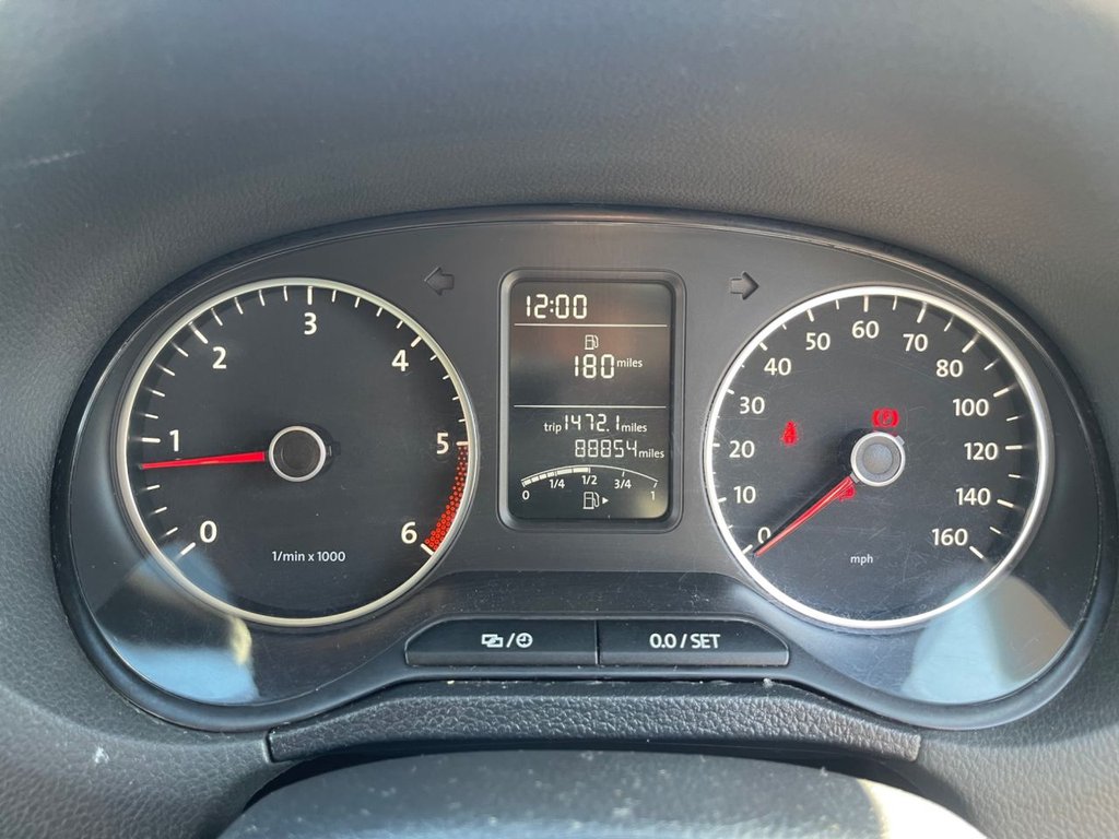 Used Volkswagen Polo 2012 for sale - 77936309: Photo 15