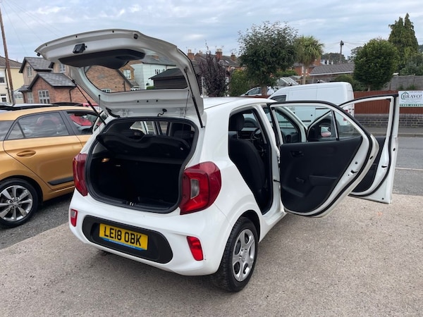 Used Kia Picanto 2018 for sale - 76202682: Photo 4