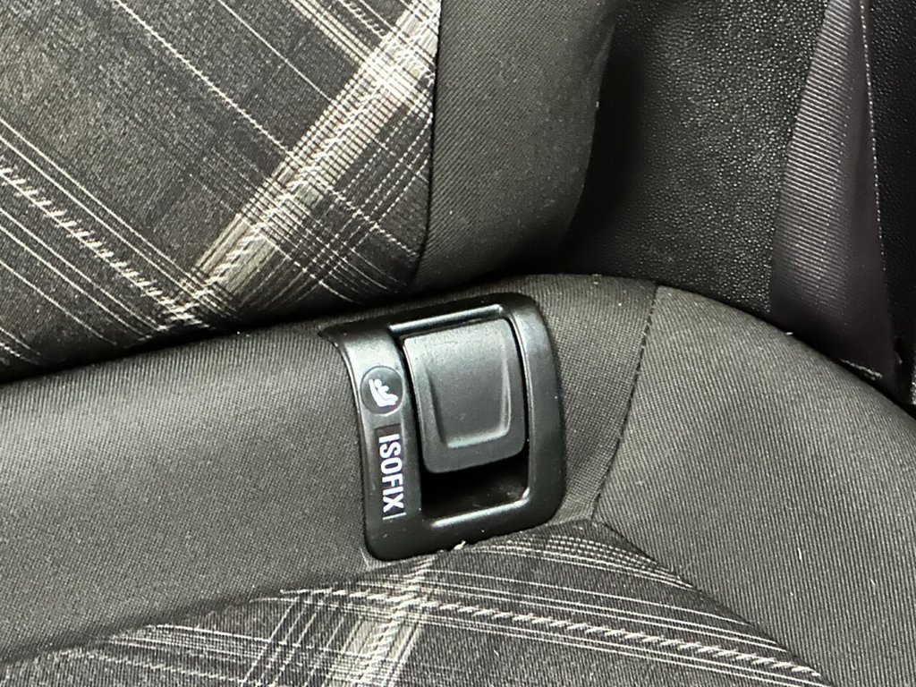 Used Vauxhall Corsa 2015 for sale - 76923877: Photo 31