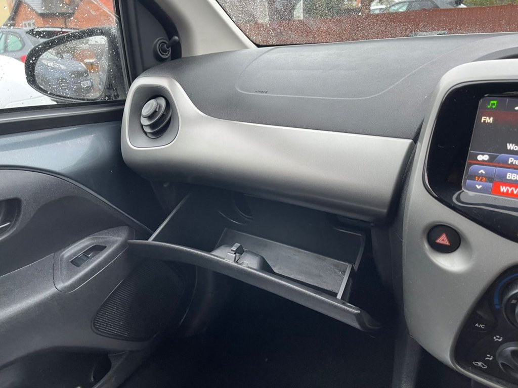 Used Citroen C1 2015 for sale - 76559127: Photo 13