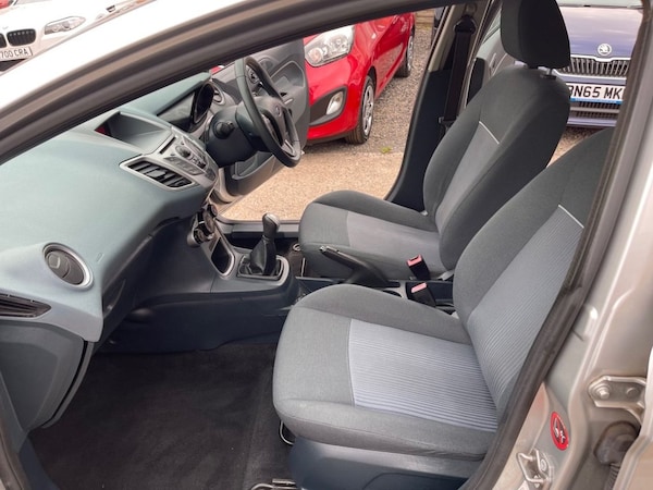 Used Ford Fiesta 2011 for sale - 76086394: Photo 23