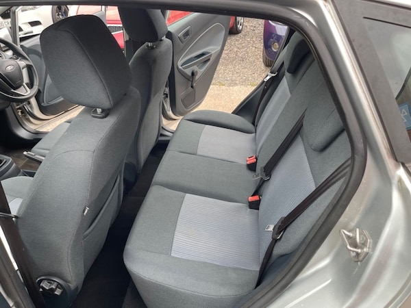 Used Ford Fiesta 2011 for sale - 76086394: Photo 27