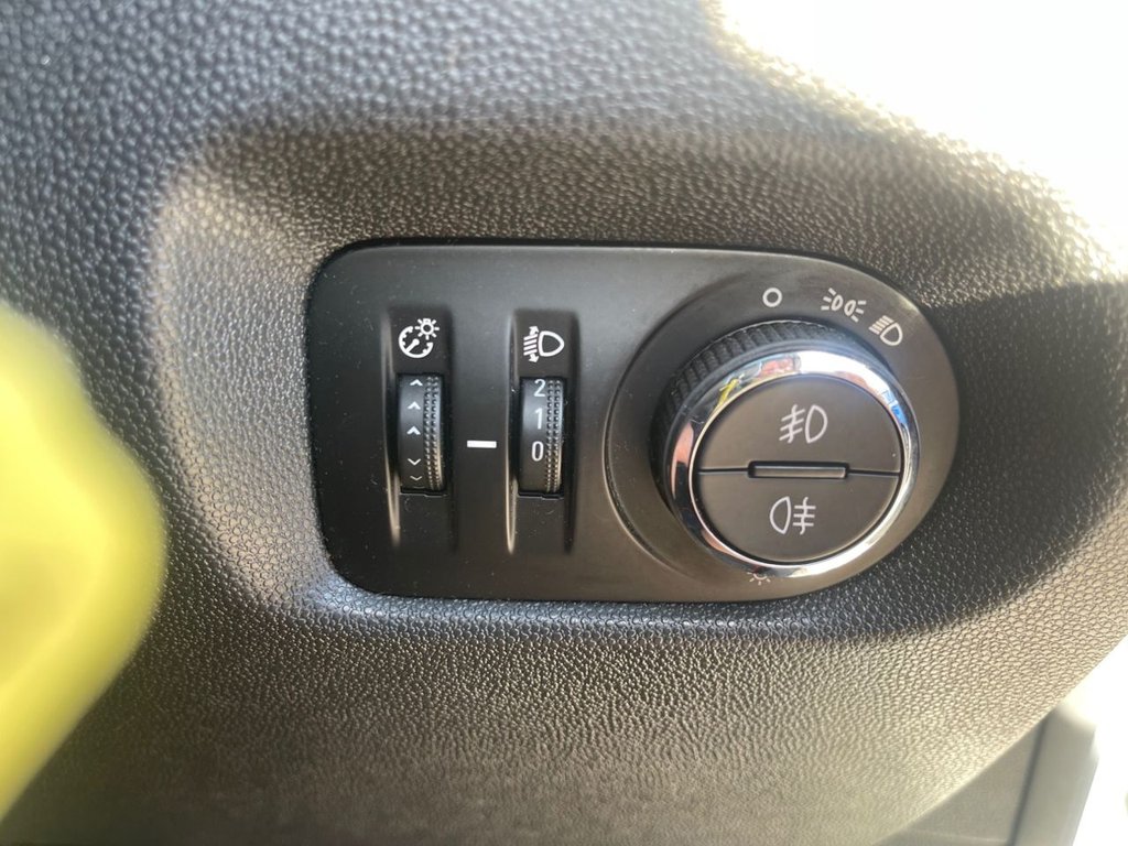 Used Vauxhall Corsa 2012 for sale - 76003397: Photo 17