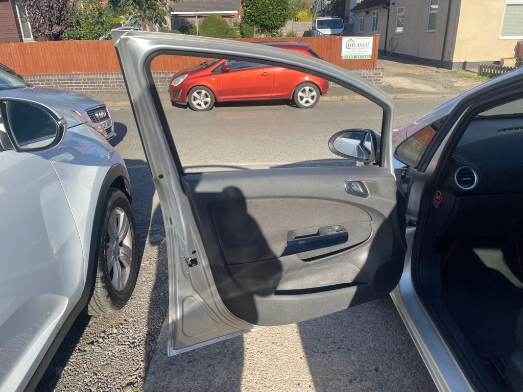 Used Vauxhall Corsa 2012 for sale - 76003397: Photo 28