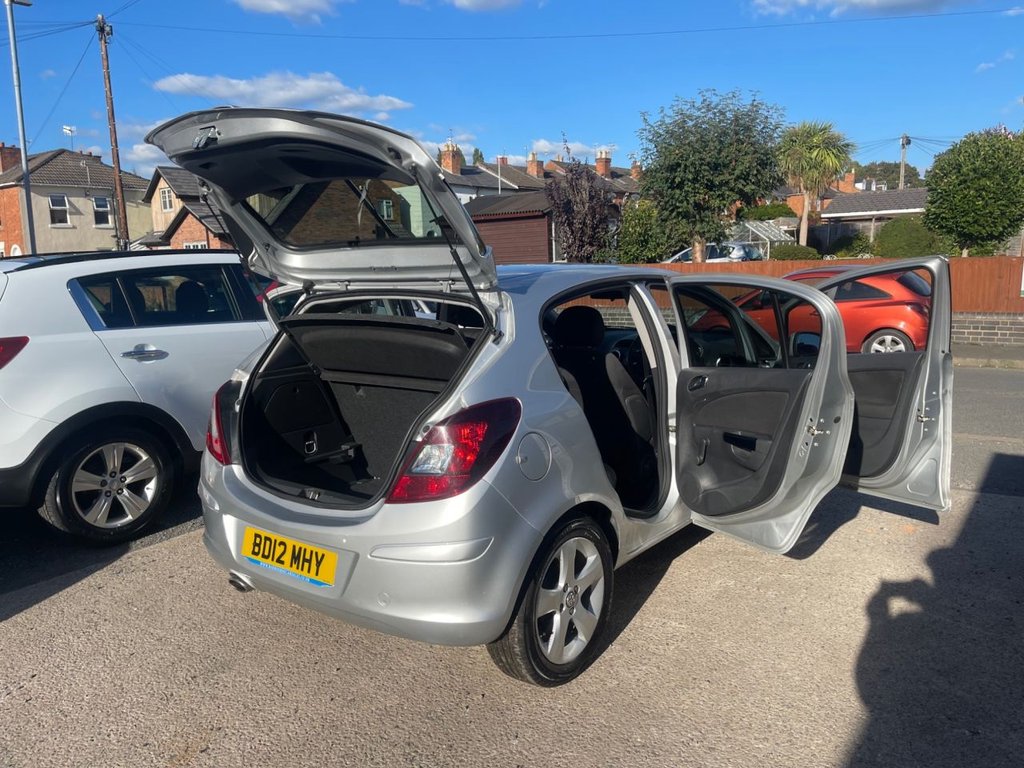 Used Vauxhall Corsa 2012 for sale - 76003397: Photo 4