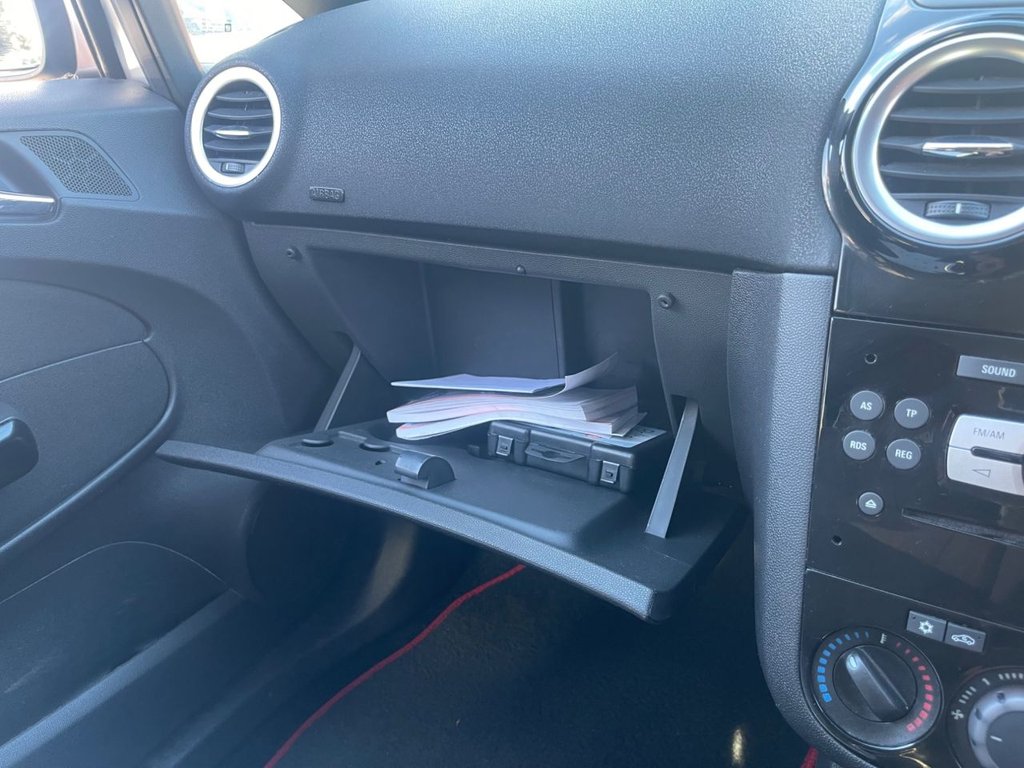 Used Vauxhall Corsa 2012 for sale - 76003397: Photo 8