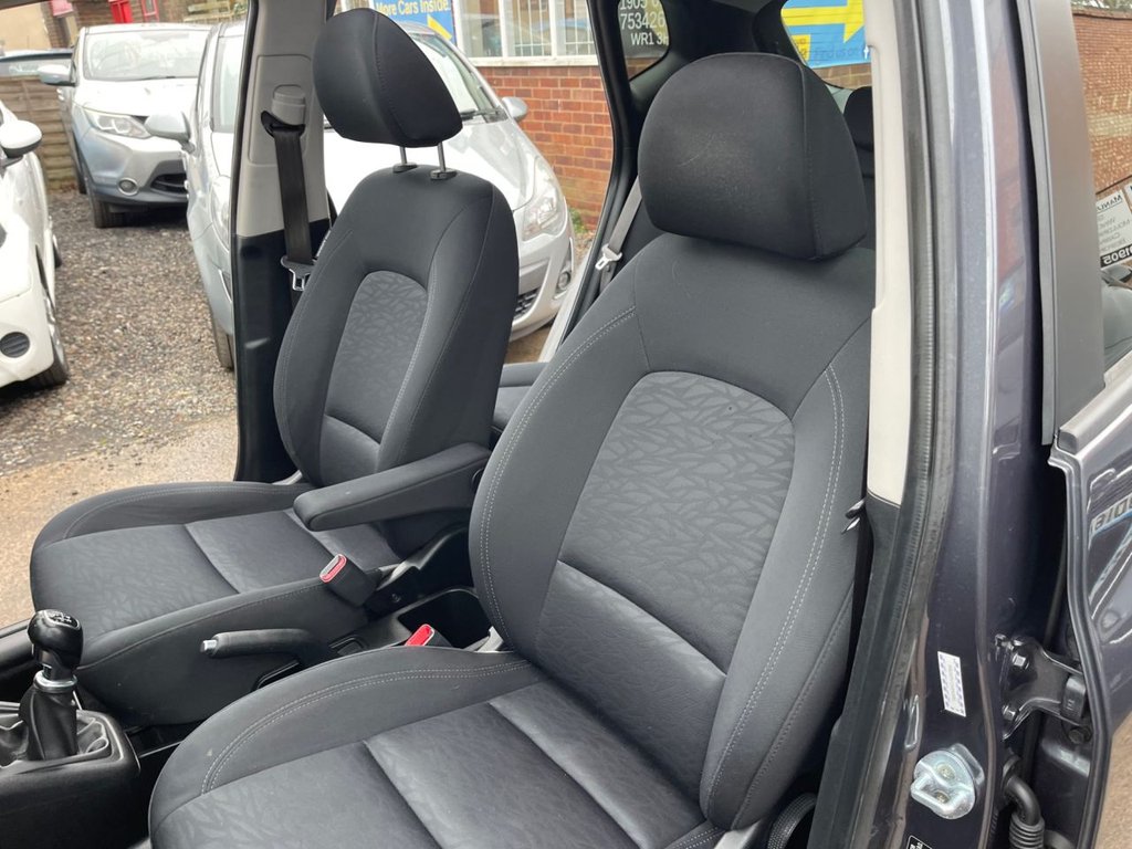 Used Hyundai Ix20 2017 for sale - 77200410: Photo 32