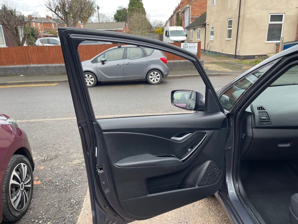 Used Hyundai Ix20 2017 for sale - 77200410: Photo 35