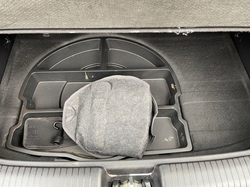 Used Hyundai Ix20 2017 for sale - 77200410: Photo 39