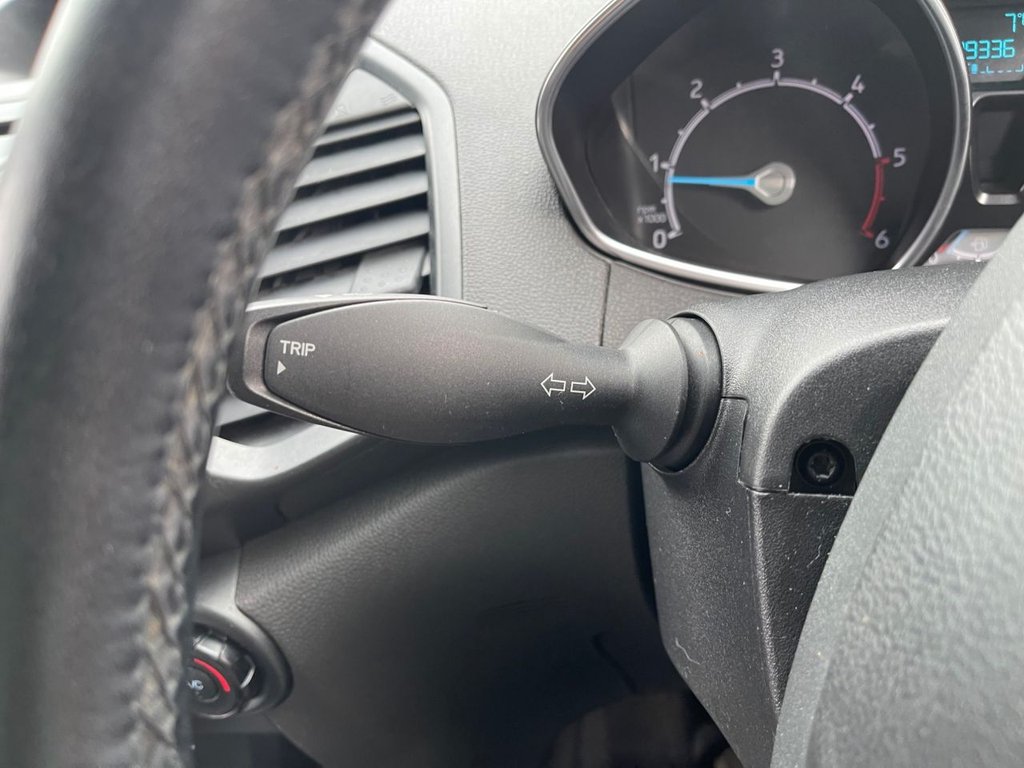 Used Ford Ecosport 2015 for sale - 77399865: Photo 8