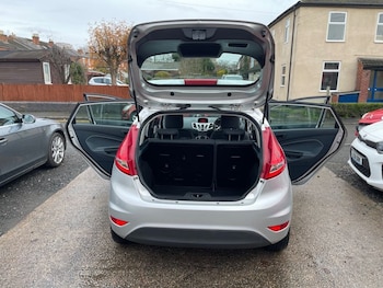 Used Ford Fiesta 2011 for sale - 76739987: Photo