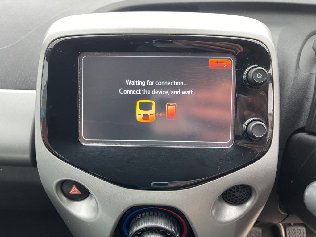 Used Peugeot 108 2016 for sale - 77525897: Photo 8