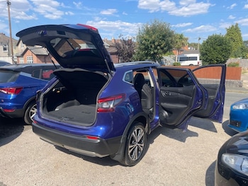 Used Nissan Qashqai 2018 for sale - 79506615: Photo