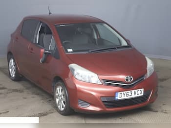 Used Toyota Yaris 2013 for sale - 79791052: Photo