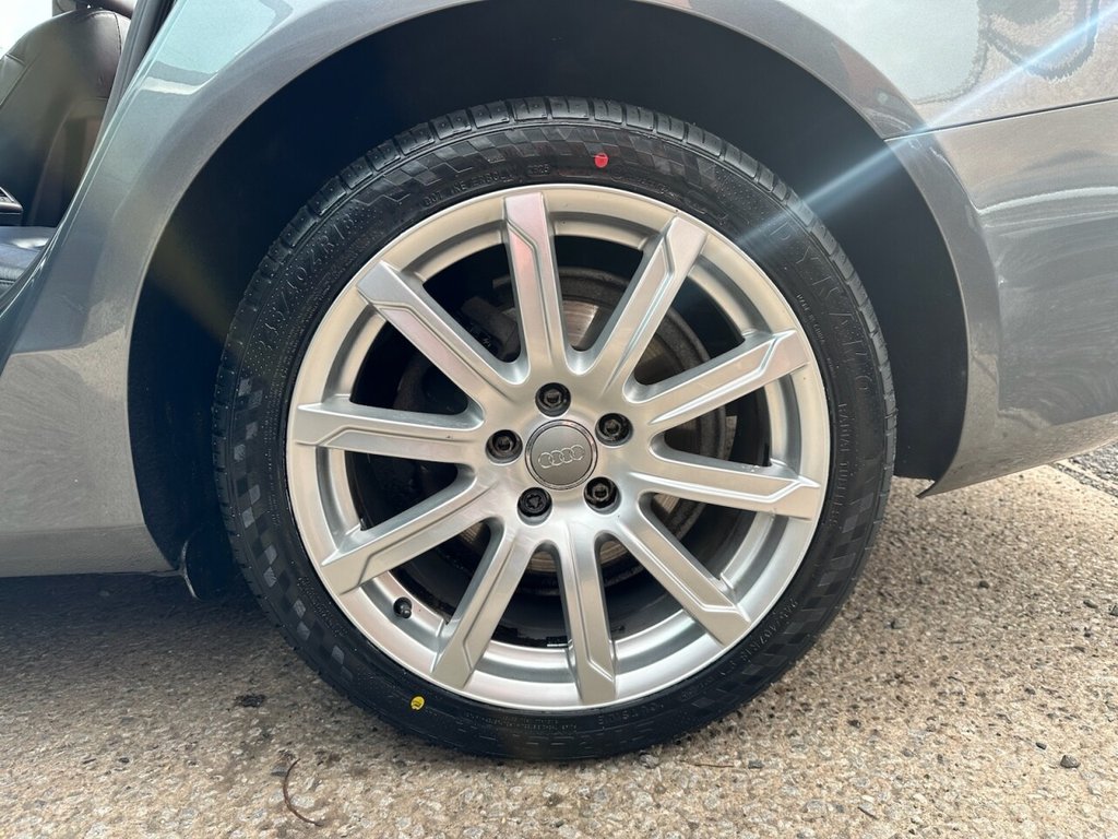 Used Audi A4 2014 for sale - 76291910: Photo 9