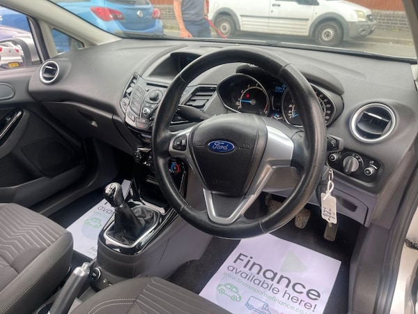 Used Ford Fiesta 2013 for sale - 75253330: Photo 21