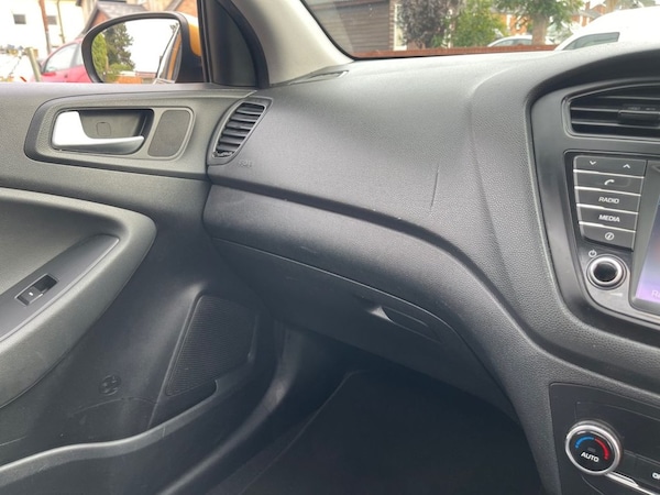 Used Hyundai i20 2016 for sale - 76132149: Photo 14