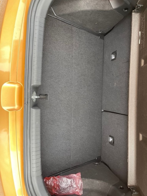 Used Hyundai i20 2016 for sale - 76132149: Photo 38