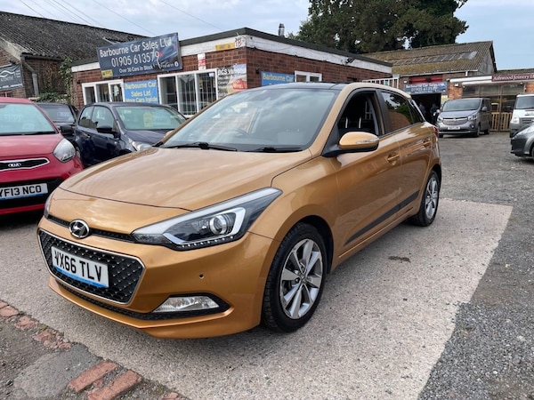 Used Hyundai i20 2016 for sale - 76132149: Photo 50