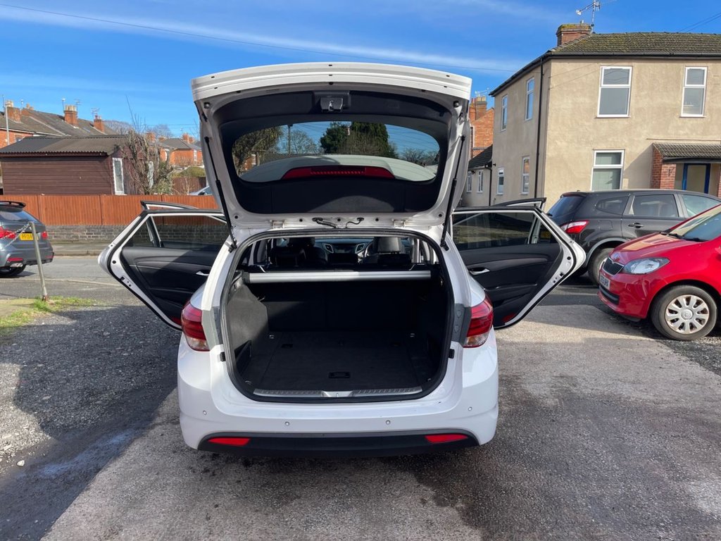 Used Hyundai i40 2016 for sale - 77547463: Photo 3