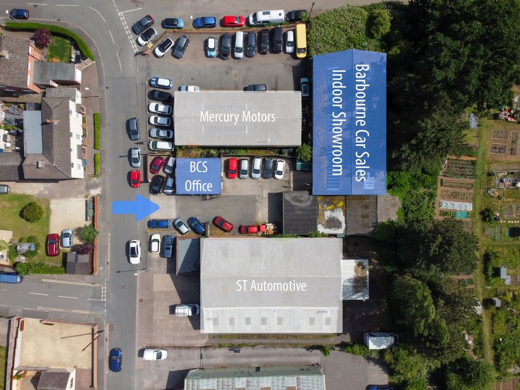 Used Vauxhall Corsa 2015 for sale - 77275791: Photo 2