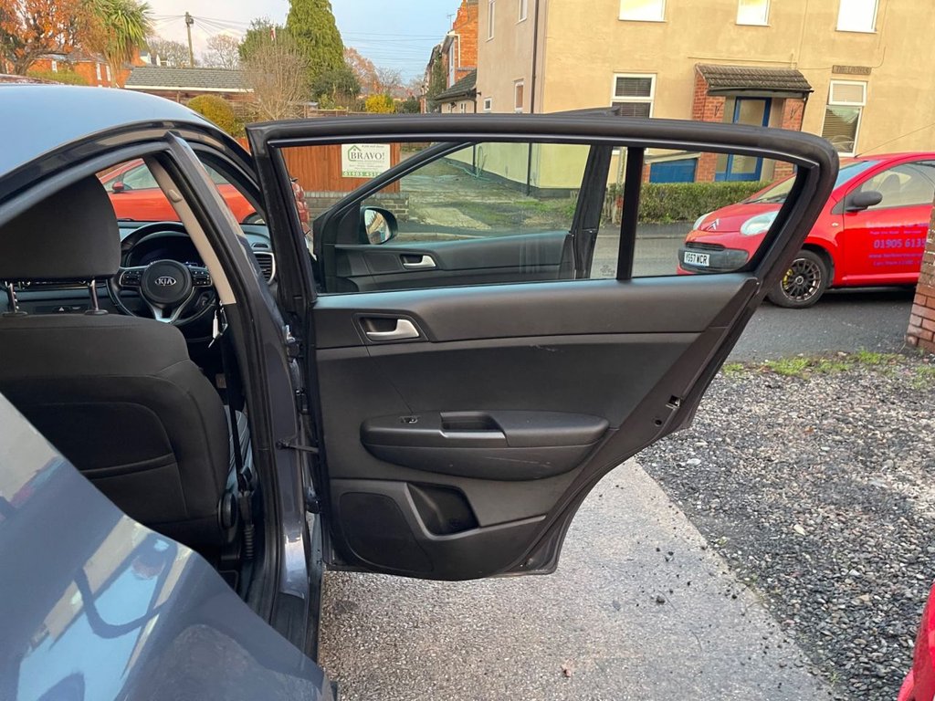 Used Kia Sportage 2016 for sale - 76582538: Photo 27