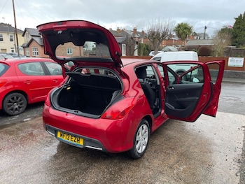 Used Peugeot 308 2013 for sale - 77133808: Photo